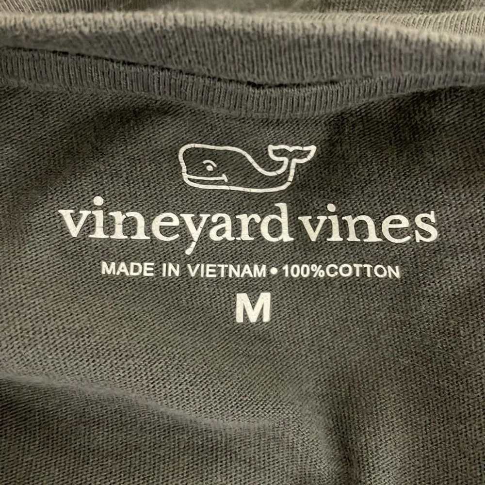 Vineyard Vines Gray Long Sleeve Tee Casual Comfort Mens Size‎ Medium Cotton